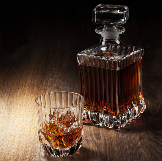 抖音小店怎么賣進(jìn)口酒？進(jìn)口酒報(bào)白有哪些要求？