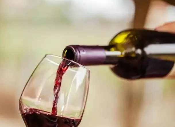 抖音小店進口葡萄酒類目如何入駐？賣進口紅酒需要出具什么證明？