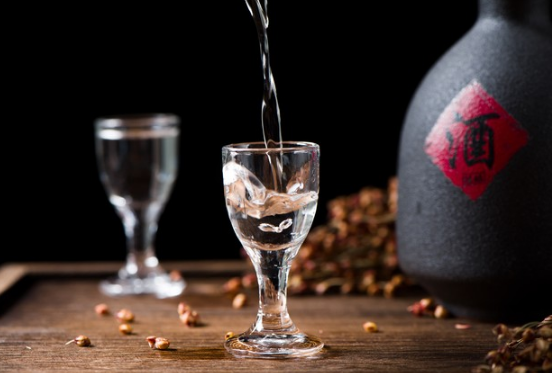 視頻號小店怎么賣酒水？酒水類目怎么申請報白？
