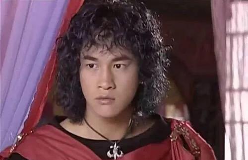 英雄難過美人關，步驚云的三個女人，究竟誰才是最愛？