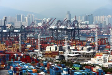 轉口貿易怎么報關？與過境貿易的區別是什么？