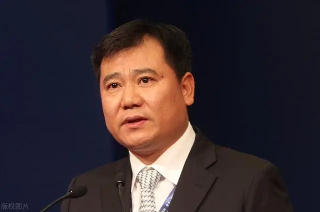 蘇寧易購和京東買電器哪個好一些？兩者有啥區別？