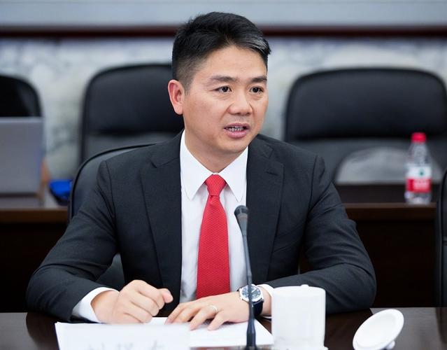 蘇寧易購和京東買電器哪個好一些？兩者有啥區別？