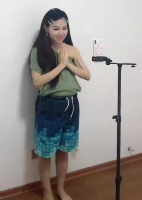 貓女林是哪里的人？被譽為泰國版鄧紫棋貓女林，現已懷孕