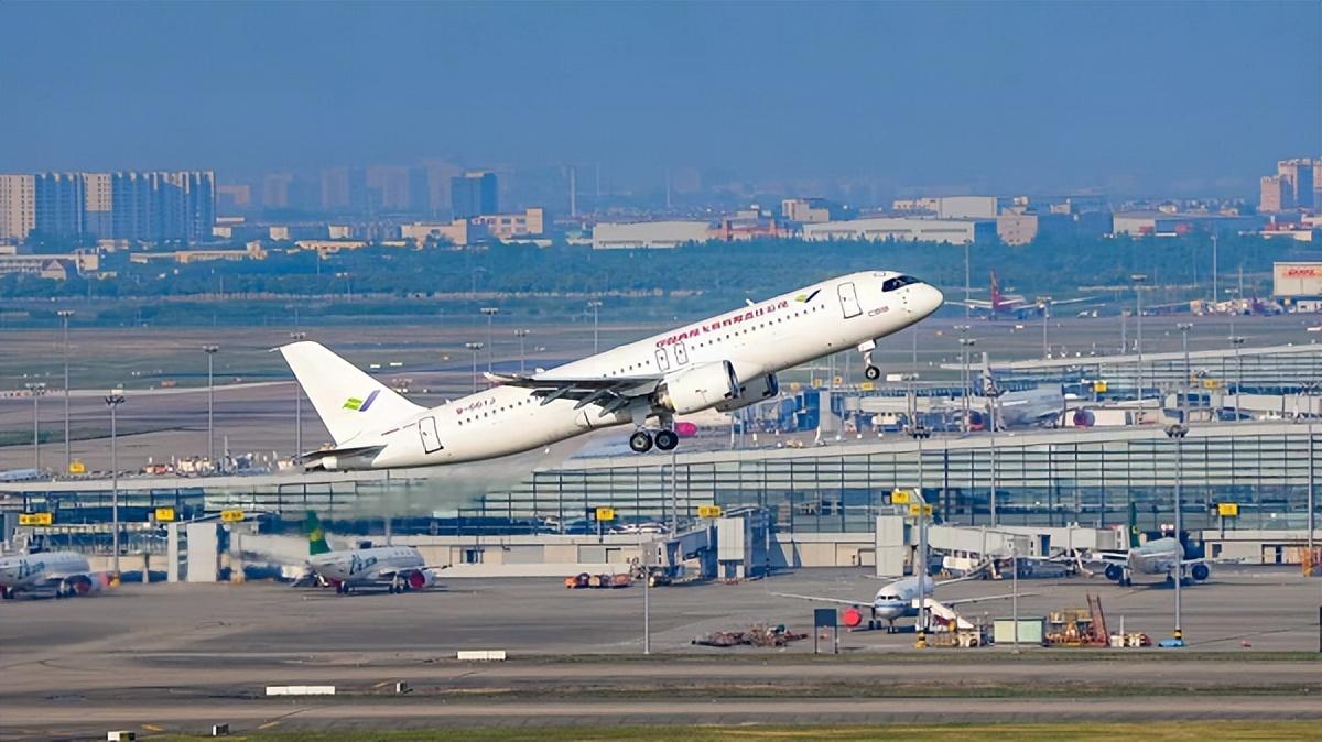 中科院院士曹春曉：C919量產機成功首飛背后的故事