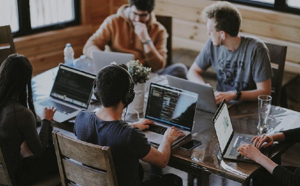 抖音運營工作內容（短視頻運營崗位職責介紹）