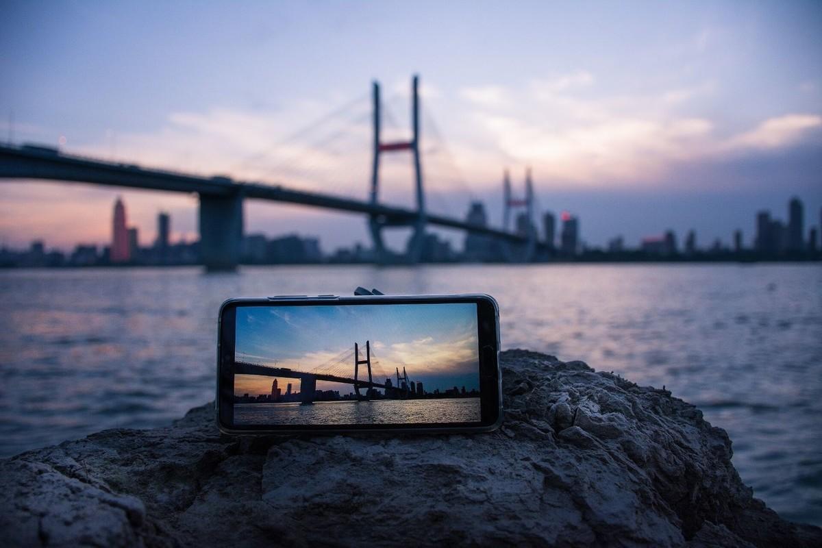 中心構(gòu)圖的特點（九種常見構(gòu)圖法解析）