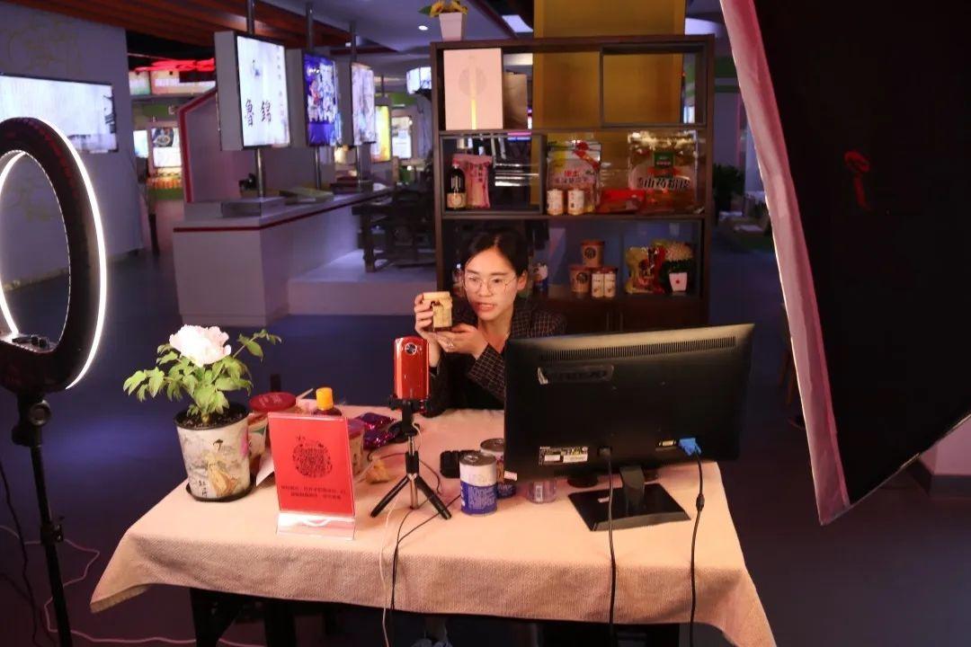 如何直播賣貨？新人開直播的十大技巧