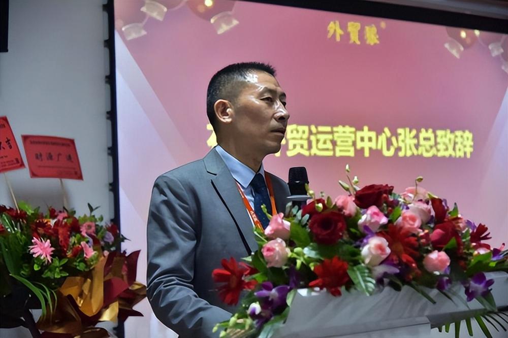 外貿(mào)狼是什么平臺？外貿(mào)狼缺點及費用