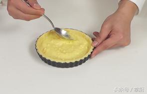 草莓派的做法大全（教你簡單易學不用蛋撻皮的草莓派新做法）