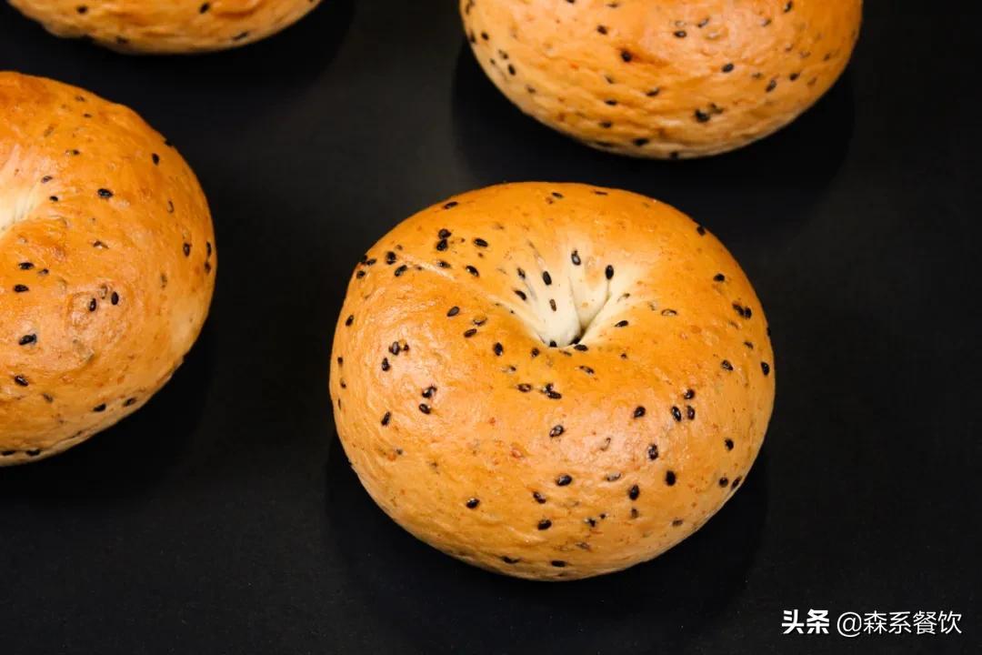 貝果是什么東西？帶你了解貝果的制作要點及搭配技巧