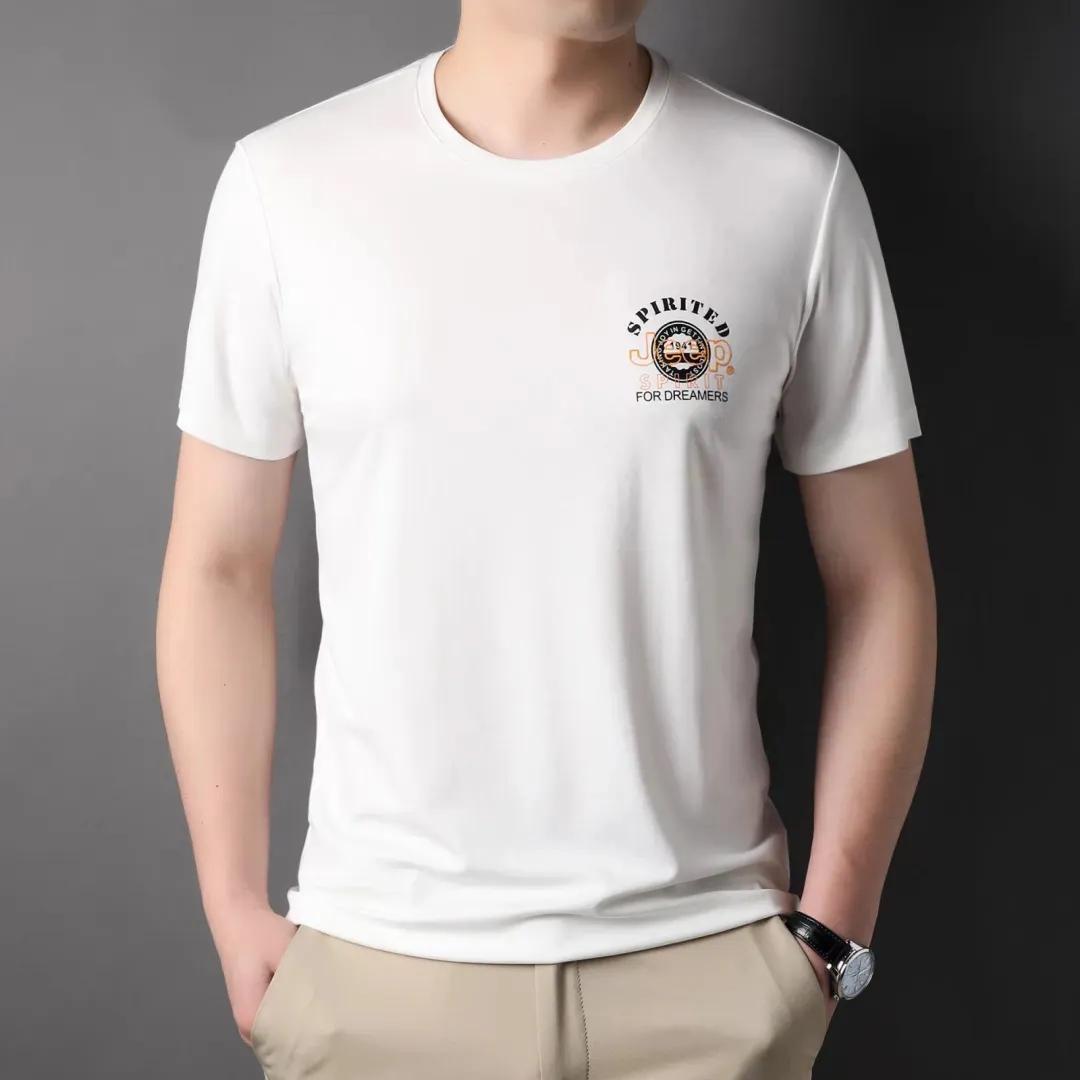 吉普服裝是哪個國家的品牌？jeep男裝哪個商標是正品？