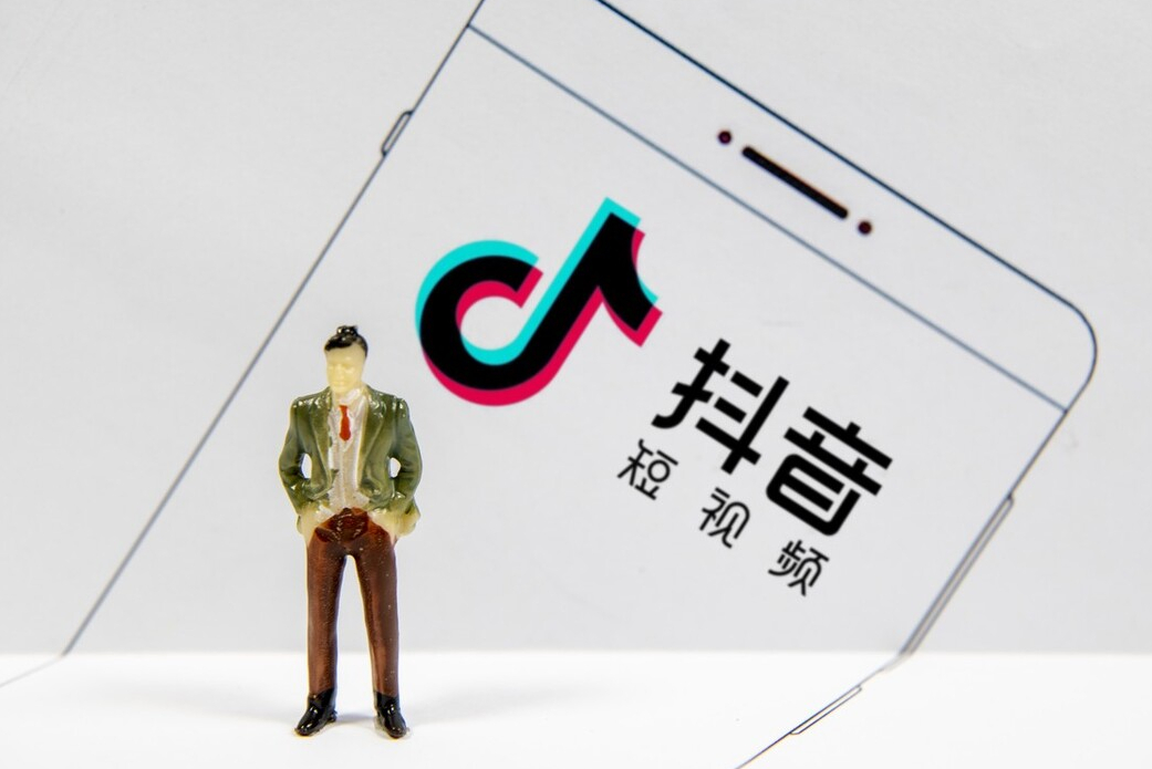 抖音熱點關聯怎么打開？2022年怎么追蹤實時熱點及流量？