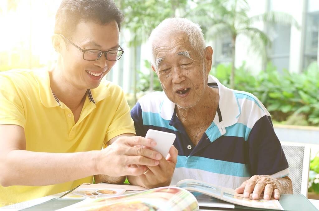 極速版是什么意思？同一個APP有極速版的目的及區(qū)別在哪里？