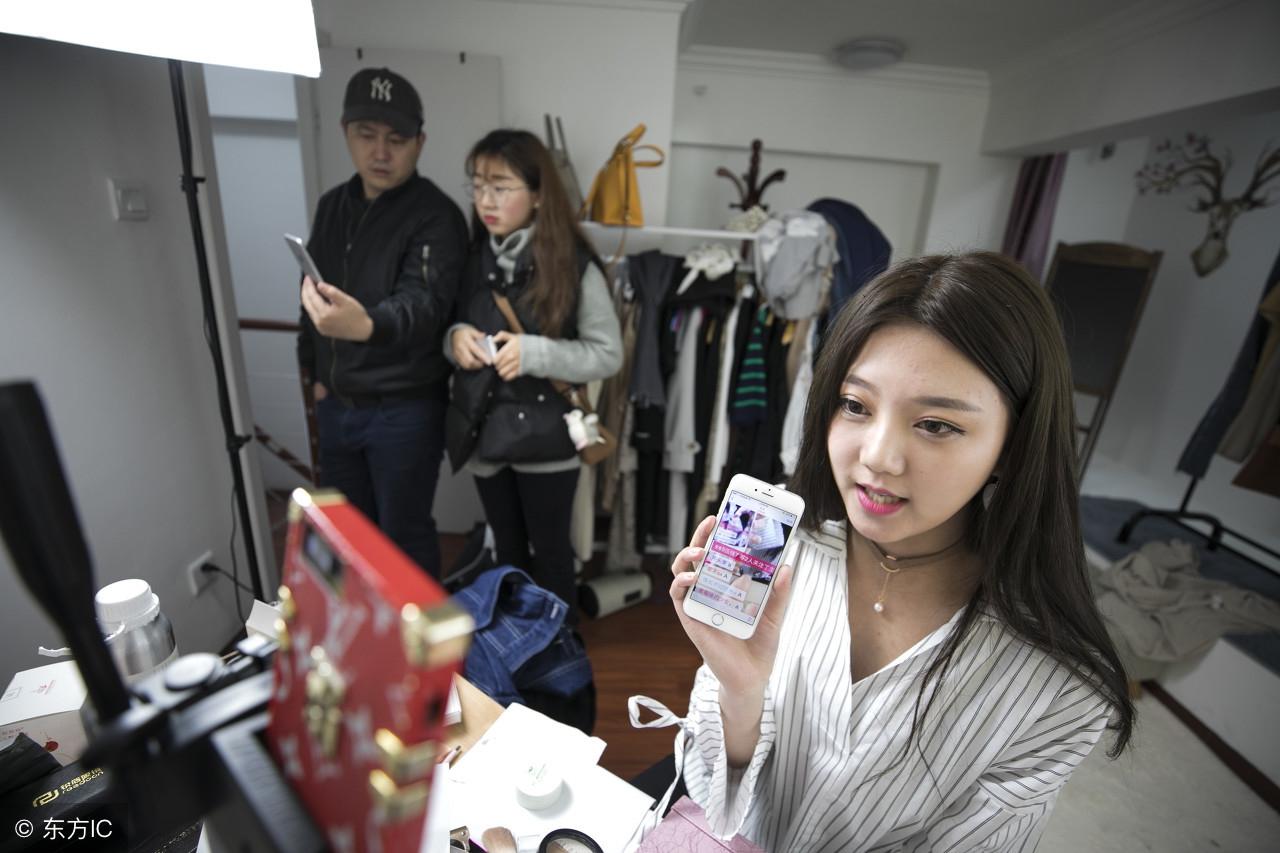 什么叫爆款商品？人氣爆款產品形成的條件及促成因素分析