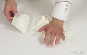 草莓派的做法大全（教你簡單易學不用蛋撻皮的草莓派新做法）