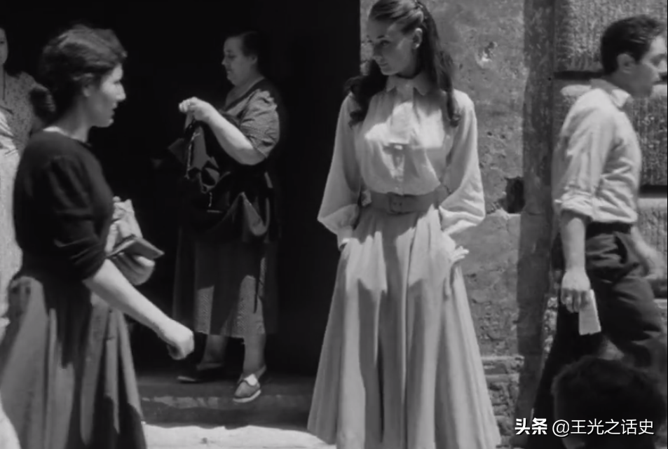 昨日再現(xiàn)是羅馬假日里的歌嗎？羅馬假日主題曲原唱是誰？
