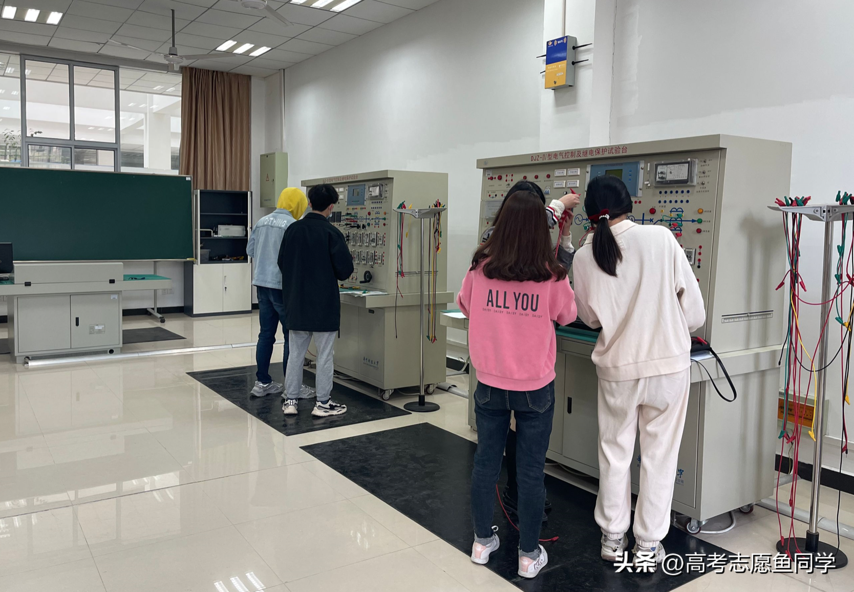 男生學什么技術最賺錢？發(fā)展前景好、就業(yè)好的專業(yè)填報選擇