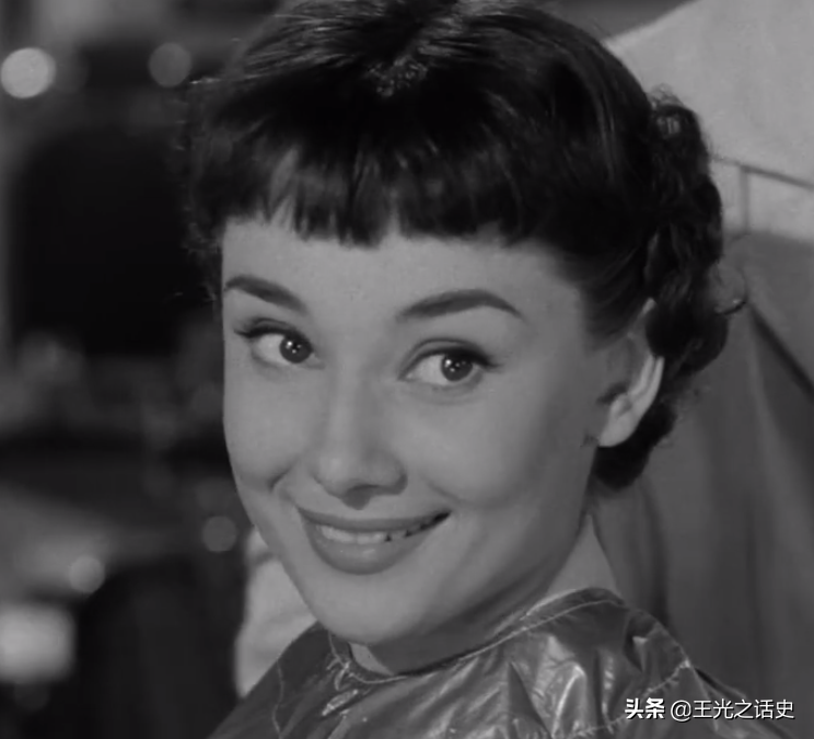 昨日再現(xiàn)是羅馬假日里的歌嗎？羅馬假日主題曲原唱是誰？