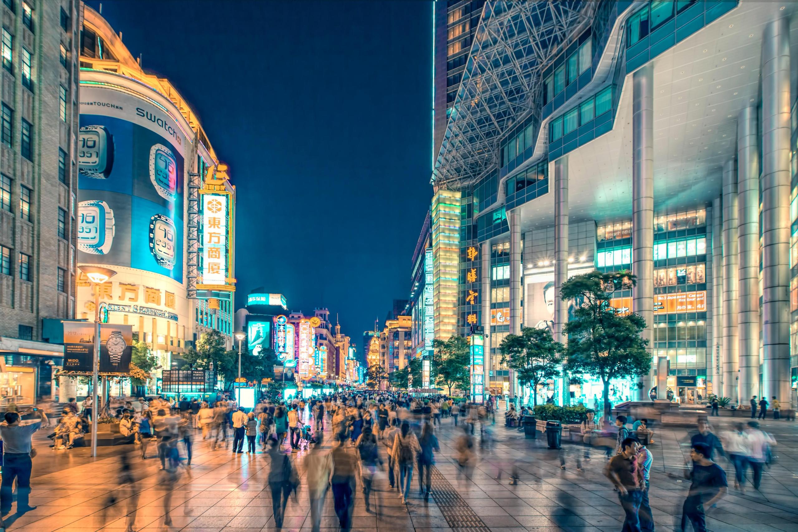 超市利潤一般是多少左右？小超市是自己開好還是加盟的好？