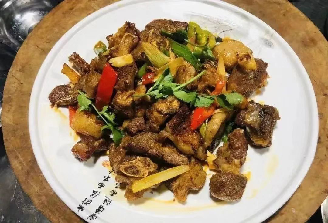 附近農(nóng)莊飯店推薦（如何在附近位置找出好吃便宜的農(nóng)家樂）