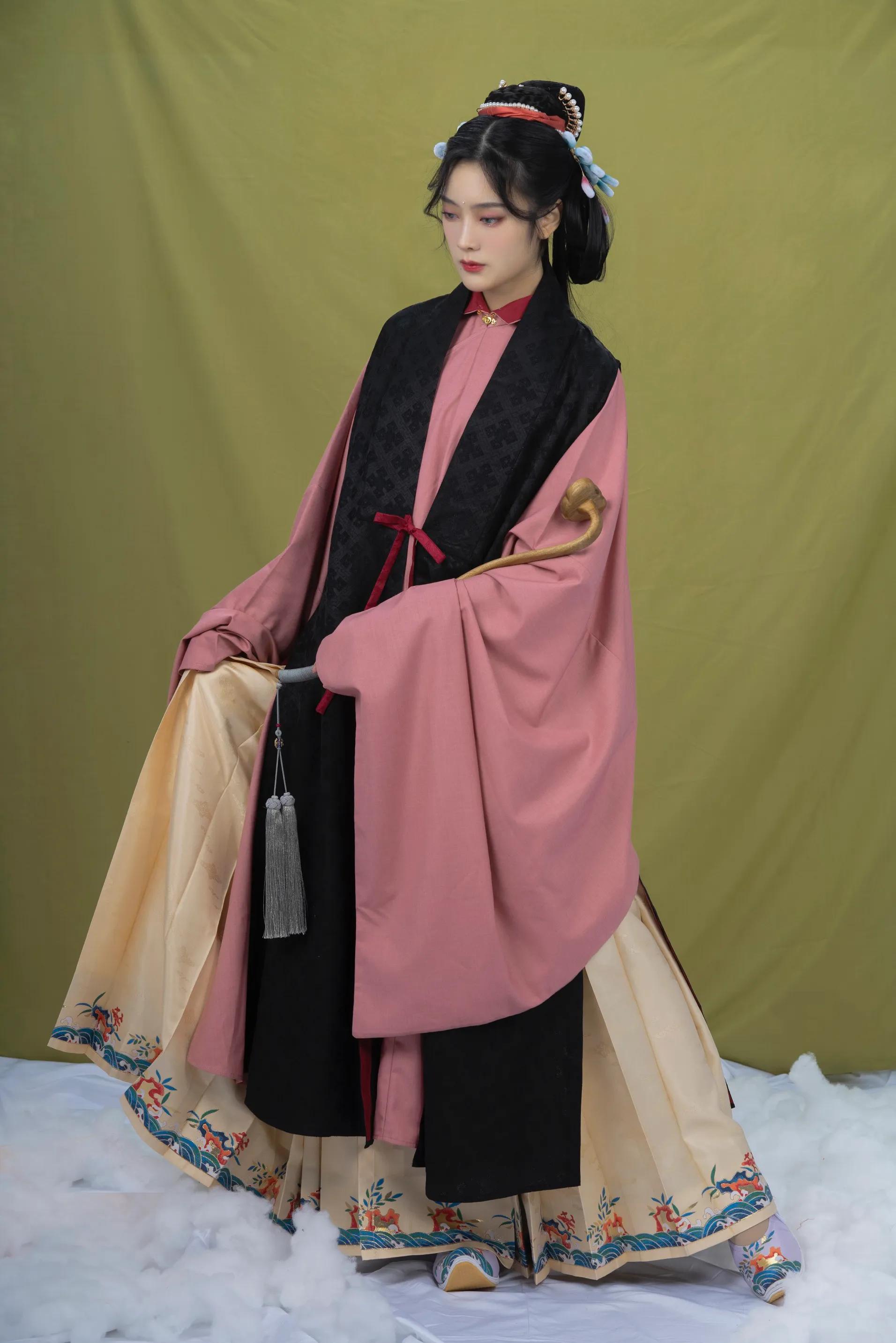 淘寶漢服店鋪推薦（平價正版漢服店鋪排行榜前十推薦）