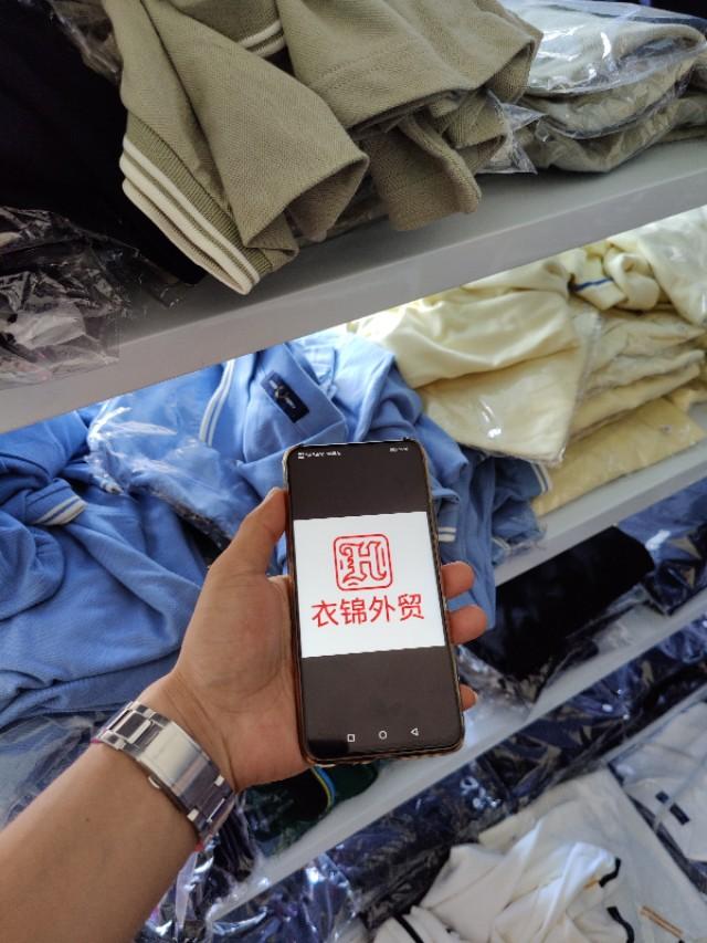 衣服代理怎么做？找廠家做代理服裝的流程及條件