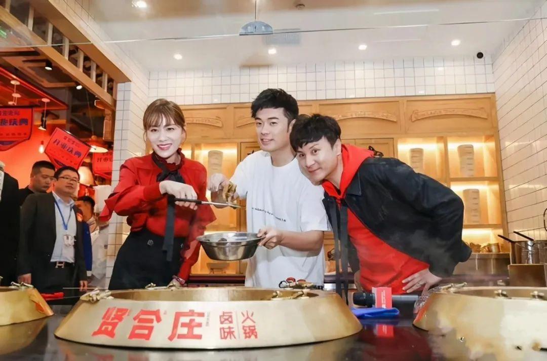 小龍坎火鍋店加盟費大概是多少？自助火鍋加盟十大排行榜
