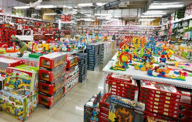 北京情侶裝批發市場在哪？北京最大服裝批發市場排行榜