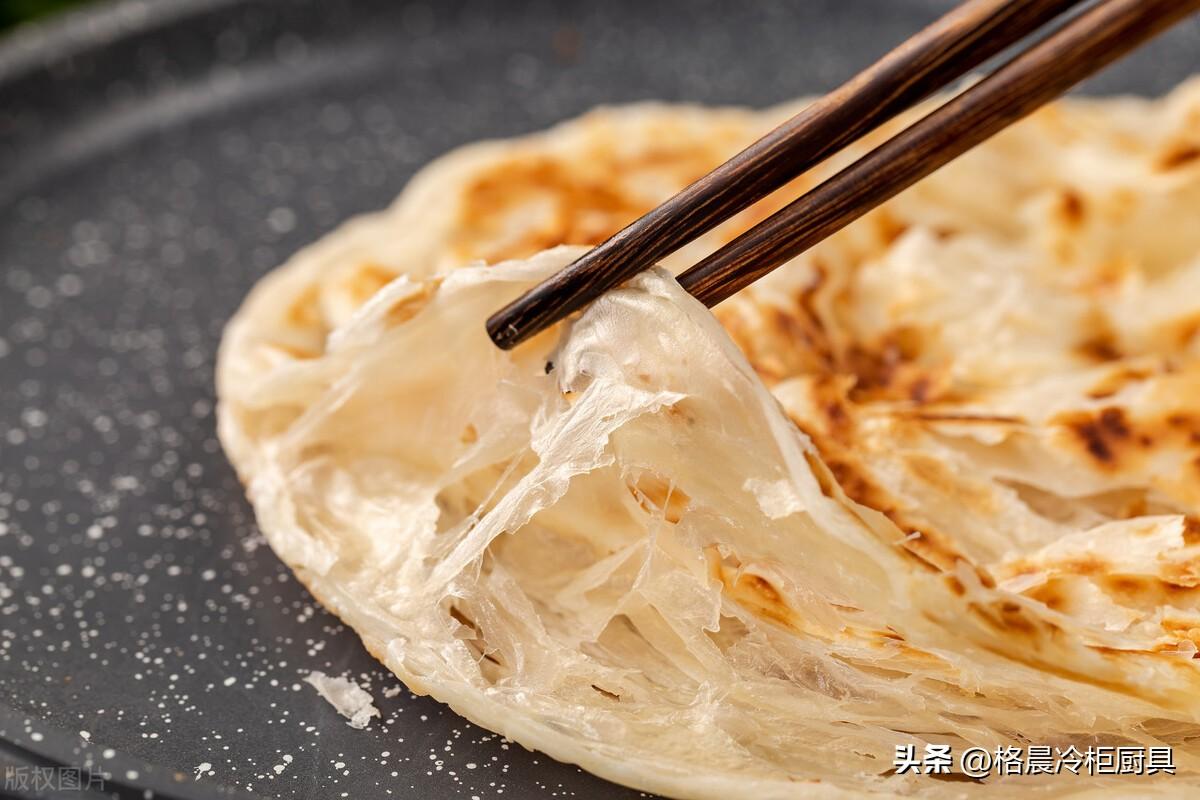 適合擺攤的小吃有哪些？新手?jǐn)[地?cái)偧记杉白⒁馐马?xiàng)