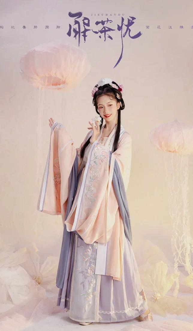 漢尚華蓮漢服官網（漢尚華蓮旗下品牌有哪些）
