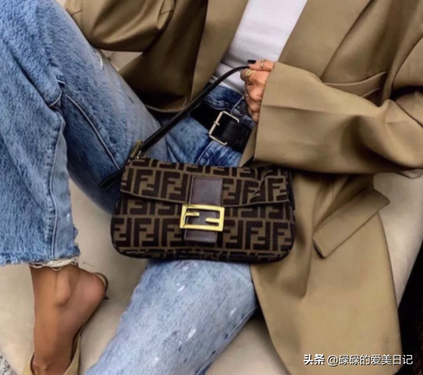 女包代銷有哪些品牌好？中檔女包品牌排行榜