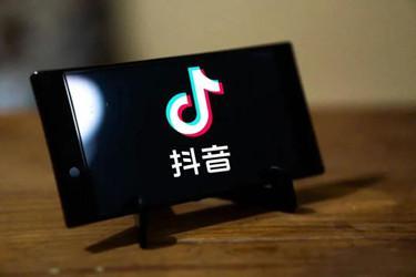 怎樣給視頻配音樂？抖音給短視頻配背景音樂的方法教程