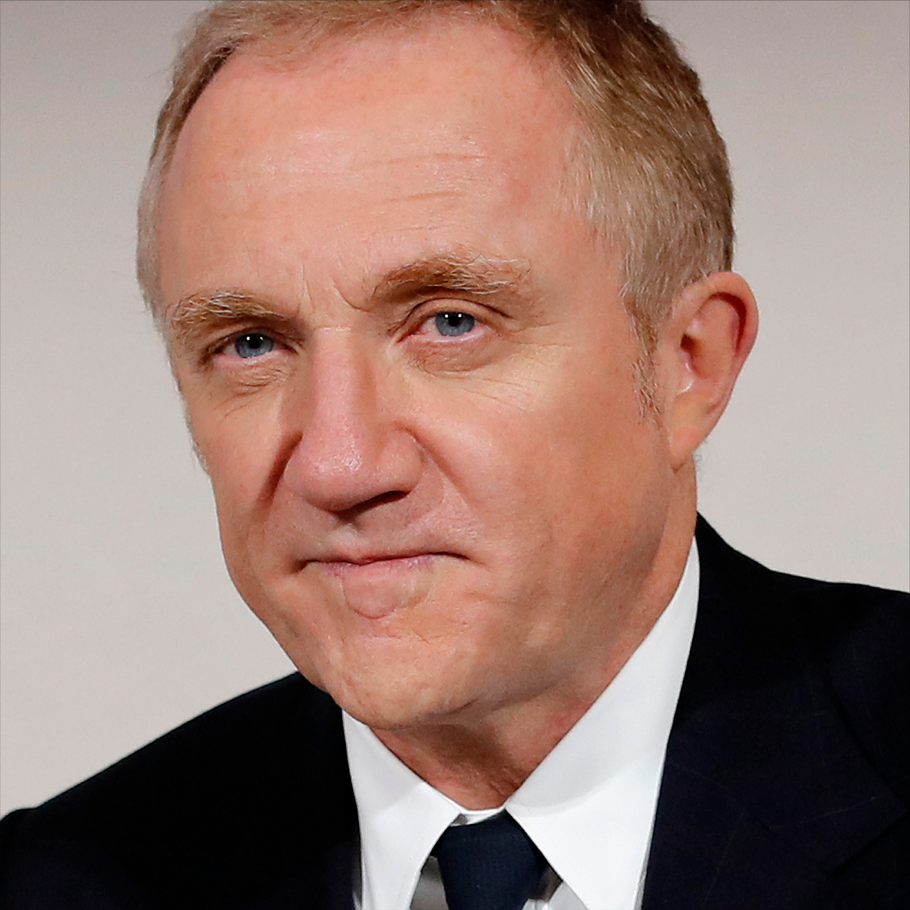 三大奢侈品集團旗下品牌有哪些？全球三大奢侈品品牌排行榜