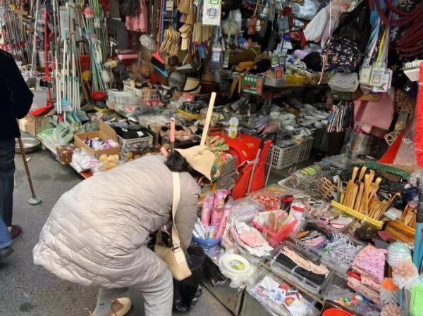 2元店貨源批發(fā)在哪里進貨？兩元超市進貨渠道推薦
