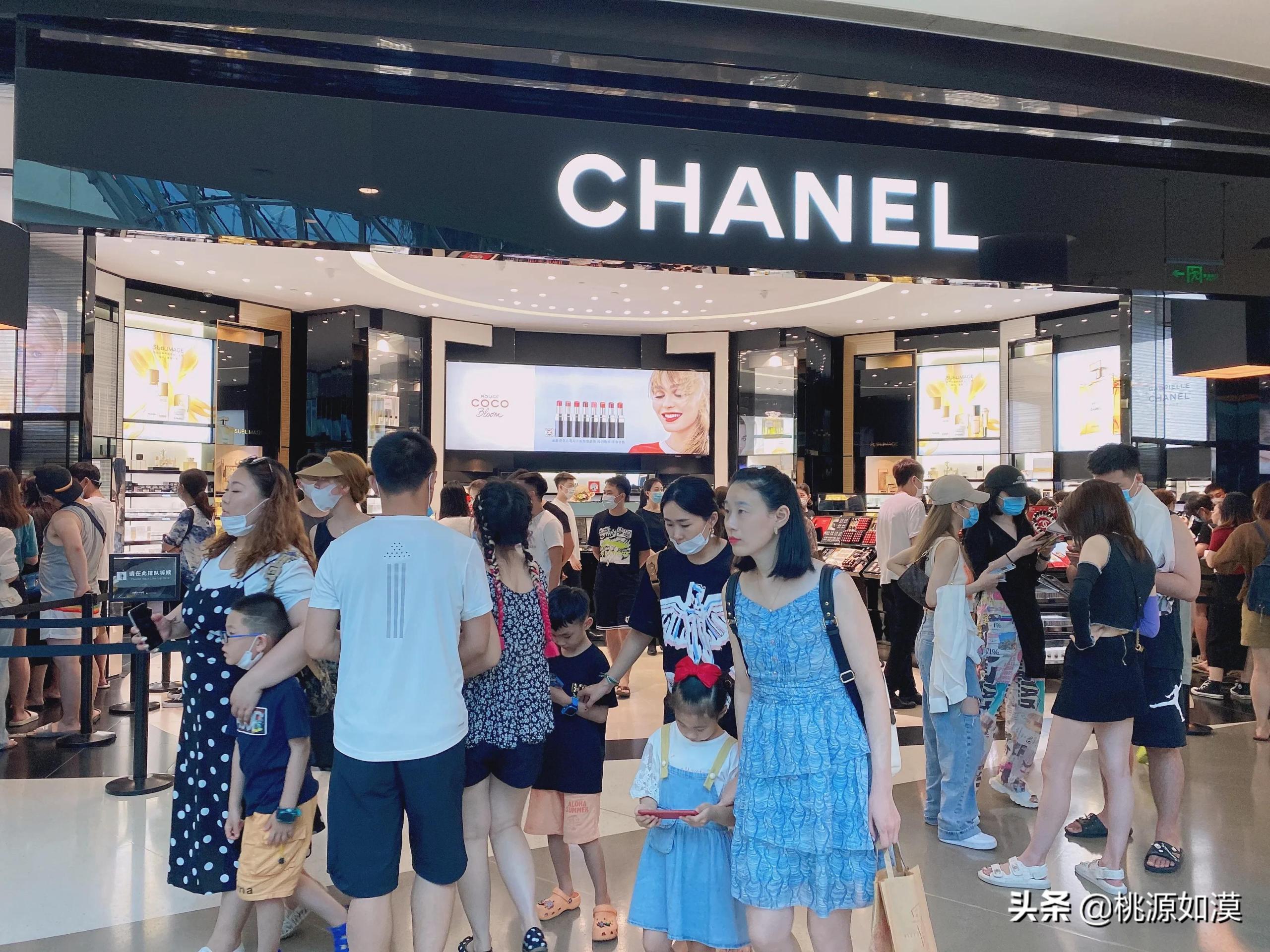 奢侈品免稅店和專柜的區別？免稅店買包能便宜多少