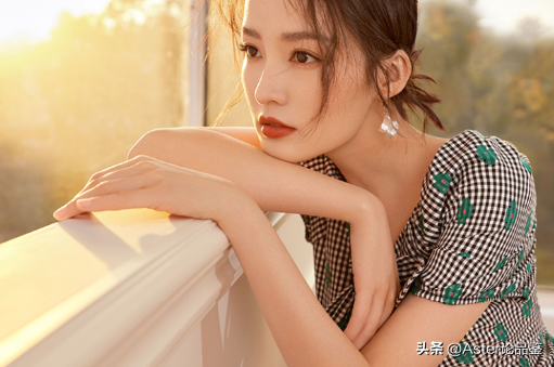 熱銷女裝品牌有哪些？2023國內高端女裝品牌排行榜