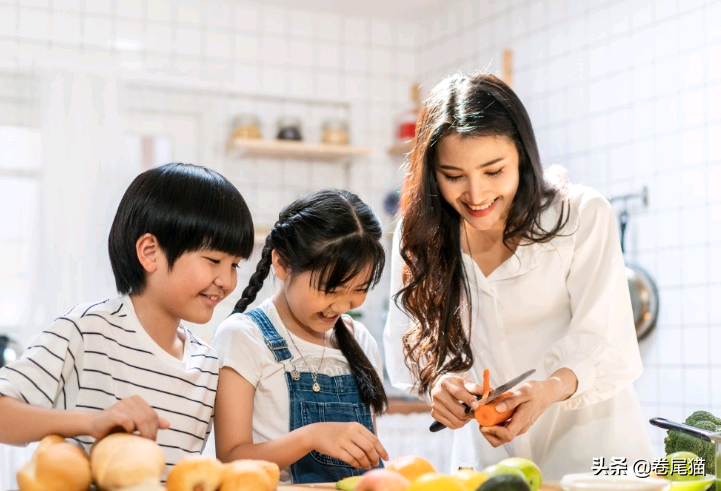 太太樂雞精有哪些經典廣告詞？ 調味品創意廣告分析
