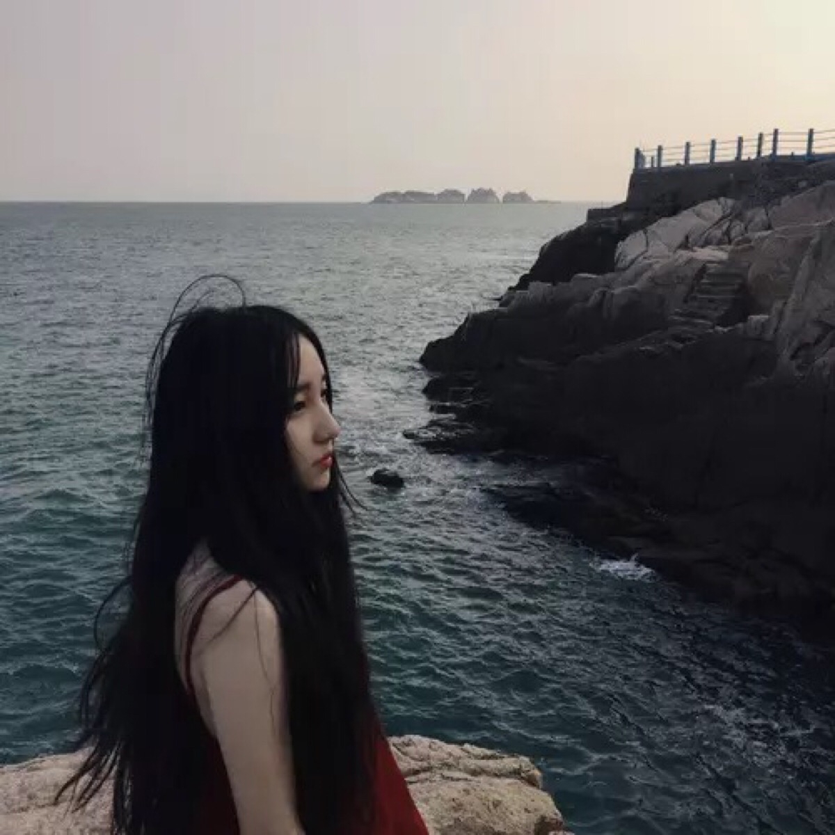 那是一個冬天是哪首歌的歌詞？韓紅-天亮了歌詞及創作背景